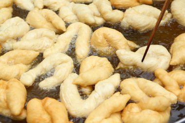 derin kızarmış doughstick