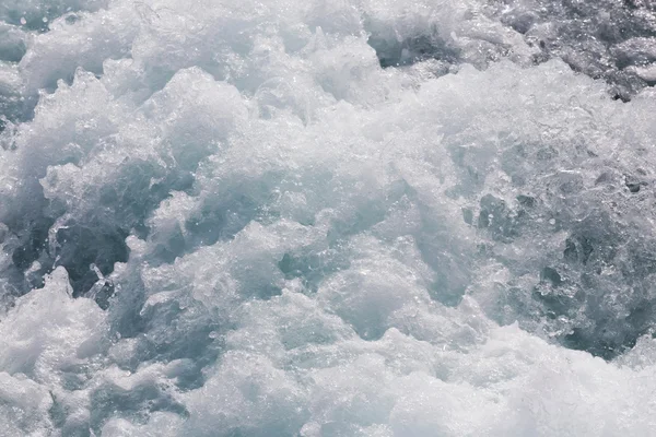 Agua de mar en llamas — Foto de Stock