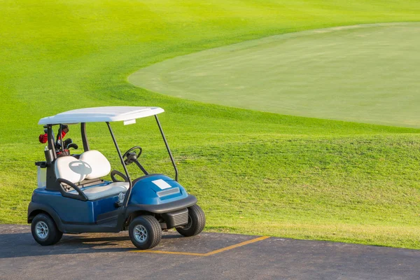 Carrello da golf — Foto Stock