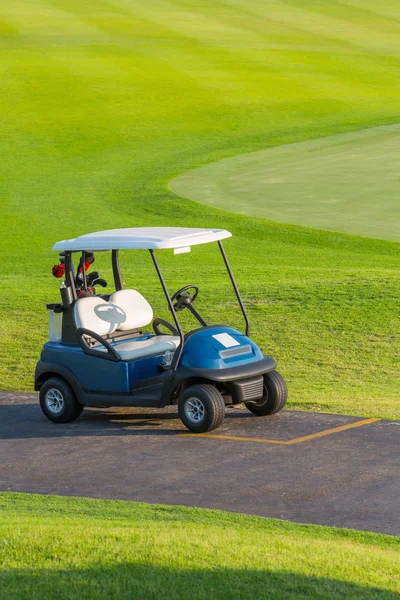 Carrello da golf — Foto Stock