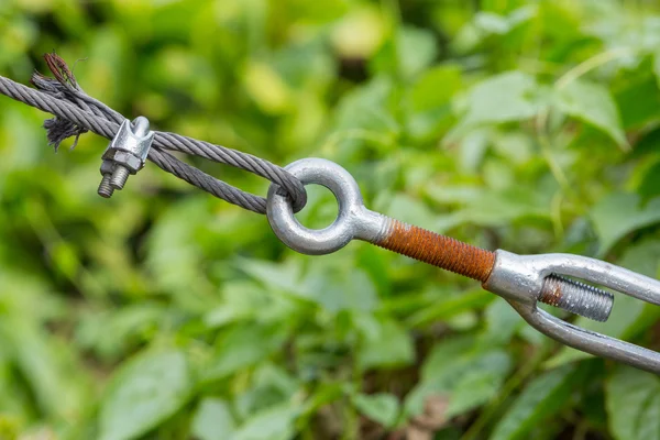 Wire rope clip and turnbuckle — Stock Photo, Image