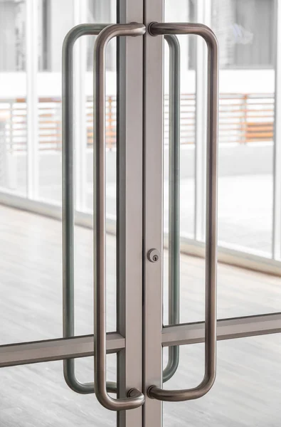 Glazen deurkruk — Stockfoto