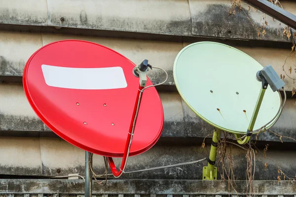 Antenas satélite — Fotografia de Stock