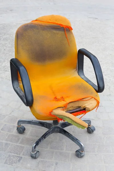 Καταστροφή καρέκλα — Φωτογραφία Αρχείου