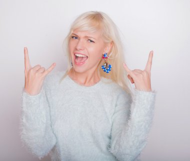 güzel taze sarışın kız ceket