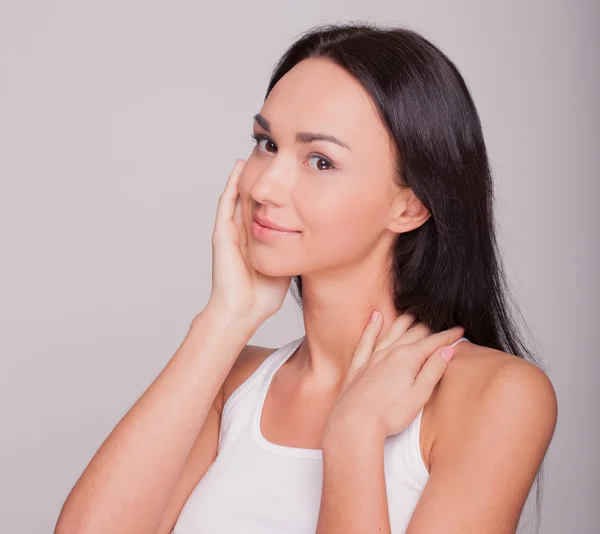 Fresh girl without make-up — Stock Photo, Image