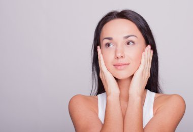 taze kız makyaj olmadan