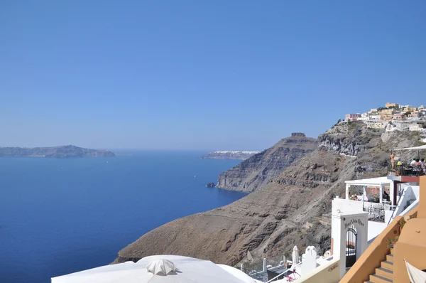 Moře letní krajina: Egejské moře a řecký ostrov. — Stockfoto