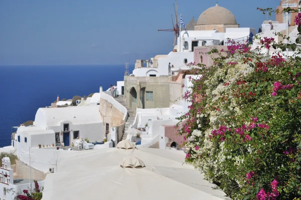 Landskap grekisk ö i Medelhavet. — Stockfoto