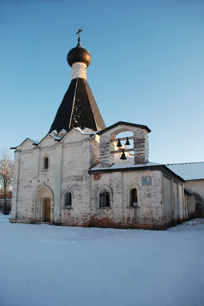 Monasterio del norte de Rusia en invierno . — Foto de Stock