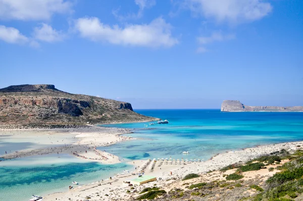 Mar verano paisaje costa de la isla griega . — Foto de Stock