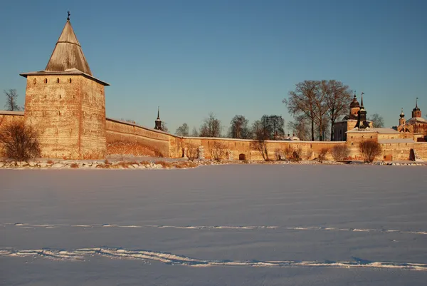 Kışın Kuzey Rus Manastırı. — Stok fotoğraf