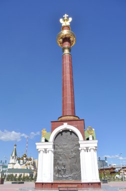 şehrin bir kurucu onuruna bir anıt. Yakutsk.
