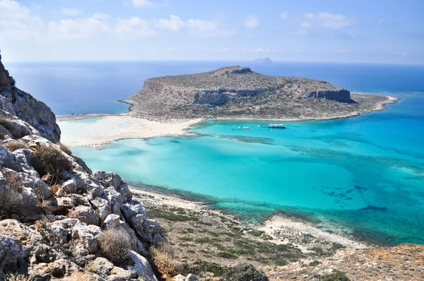 Mar verano paisaje costa de la isla griega . — Foto de Stock