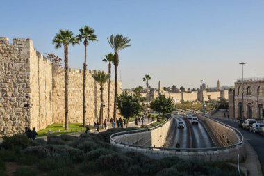 Kudüs 'teki Eski Şehir' in duvarları. İsrail 'in başkentinin tarihi kısmının manzarası.