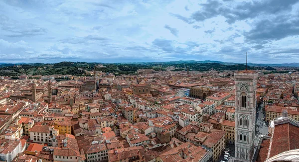 Firenze skyline, Italien — Stockfoto