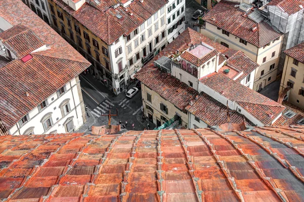 Italienska gator, gamla stan i Florens, Italien — Stockfoto