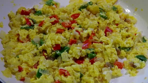 Scrambled eggs — Stock Video