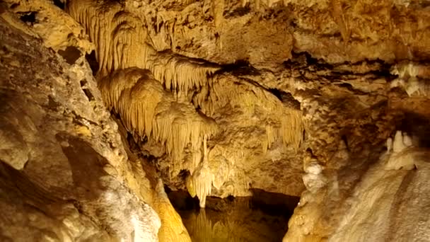 Belianska jeskyně, Slovensko.