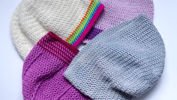 Chapeaux de crochet coloré fille 