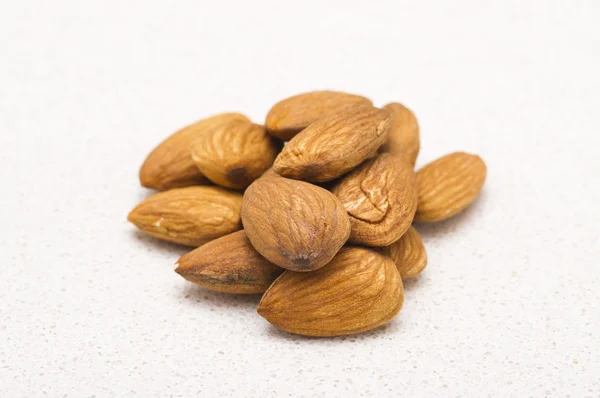 Whole almonds — Stock Photo, Image