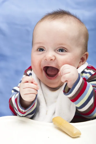 Chlapec velmi šťastné, chaotický 6 měsíců věku Stock Obrázky