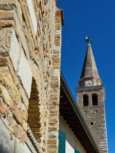 Campanile di Sant'Eufemia a Grado — Foto Stock