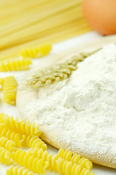 Pasta, eggs and flour — Stock Photo, Image