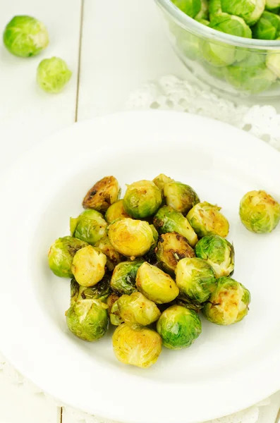 Brotes de Bruselas tostados —  Fotos de Stock