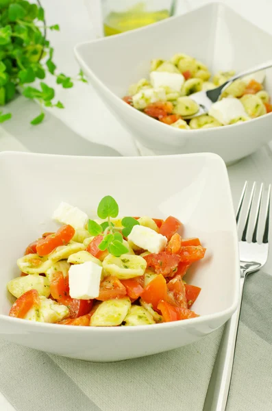 Caprese Pasta Salad — Stock Photo, Image