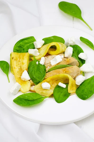 Salad with chicken and zucchini — Stock Photo, Image