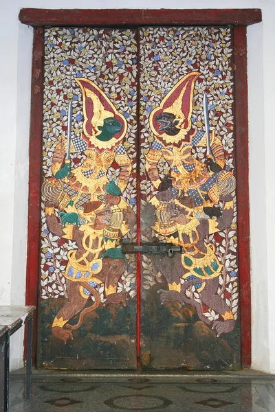 Porte d'entrée colorée du temple — Photo