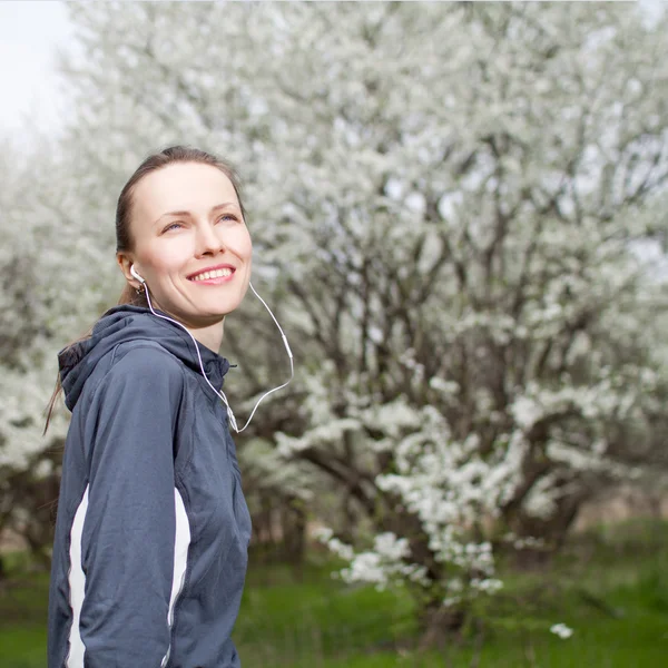 Laufende Frau — Stockfoto