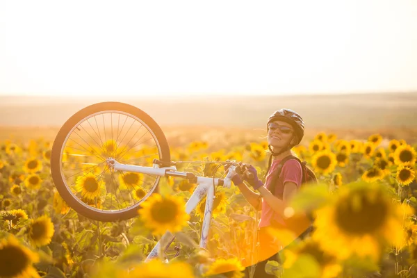 Happy biker woman — Stock Photo, Image