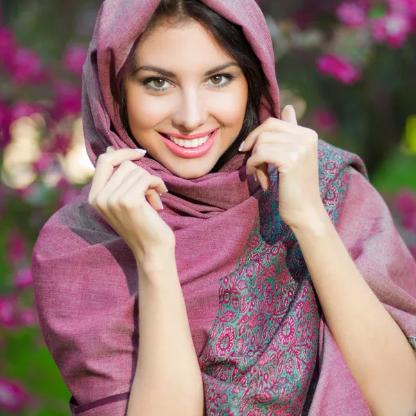 Beautiful woman with veil — Stock Photo, Image