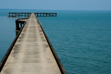 Tayland doğusunda denize eski liman