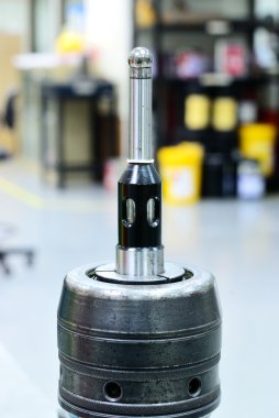 araç üzerinde kapat