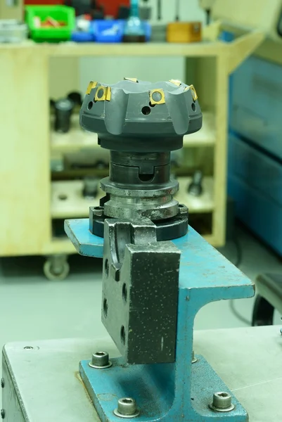 Close up on face milling tool — Stock Photo, Image
