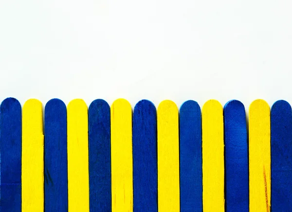 Blue and yellow paling — Stock Photo, Image