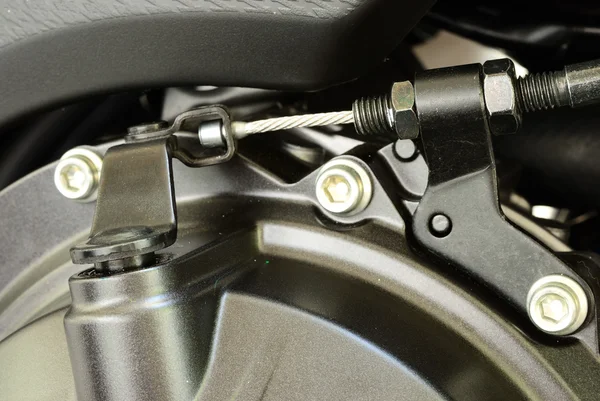 Debriyaj sling motosiklet motoru
