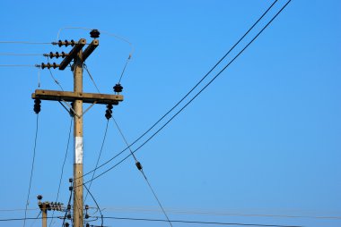 elektrik direği