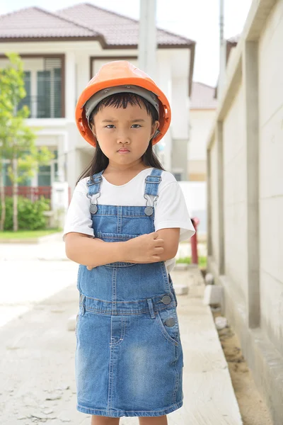 A serious mood of little engineer — Stock Photo, Image