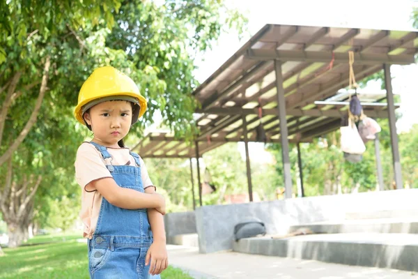 Ingeniero serio de niños — Foto de Stock