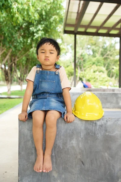 Muy probado estado de ánimo fron niño ingeniero — Foto de Stock