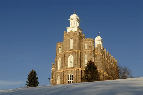 Mormonský chrám v Utahu logan v zimě — Stock fotografie