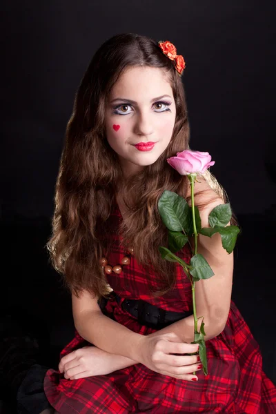 Retrato da menina com rosa — Fotografia de Stock