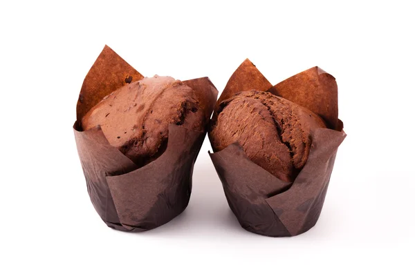 Muffin al cioccolato isolato su sfondo bianco — Foto Stock