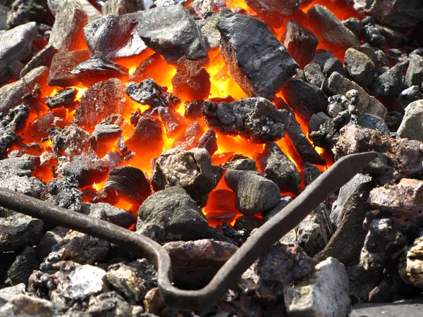 Live coals — Stock Photo, Image