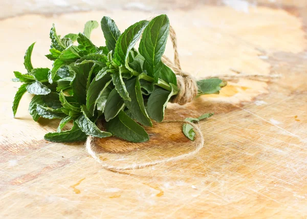 Bunch of fresh mint — Stock Photo, Image