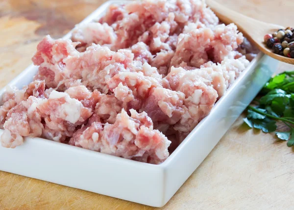 Minced meat in bowl — Stock Photo, Image
